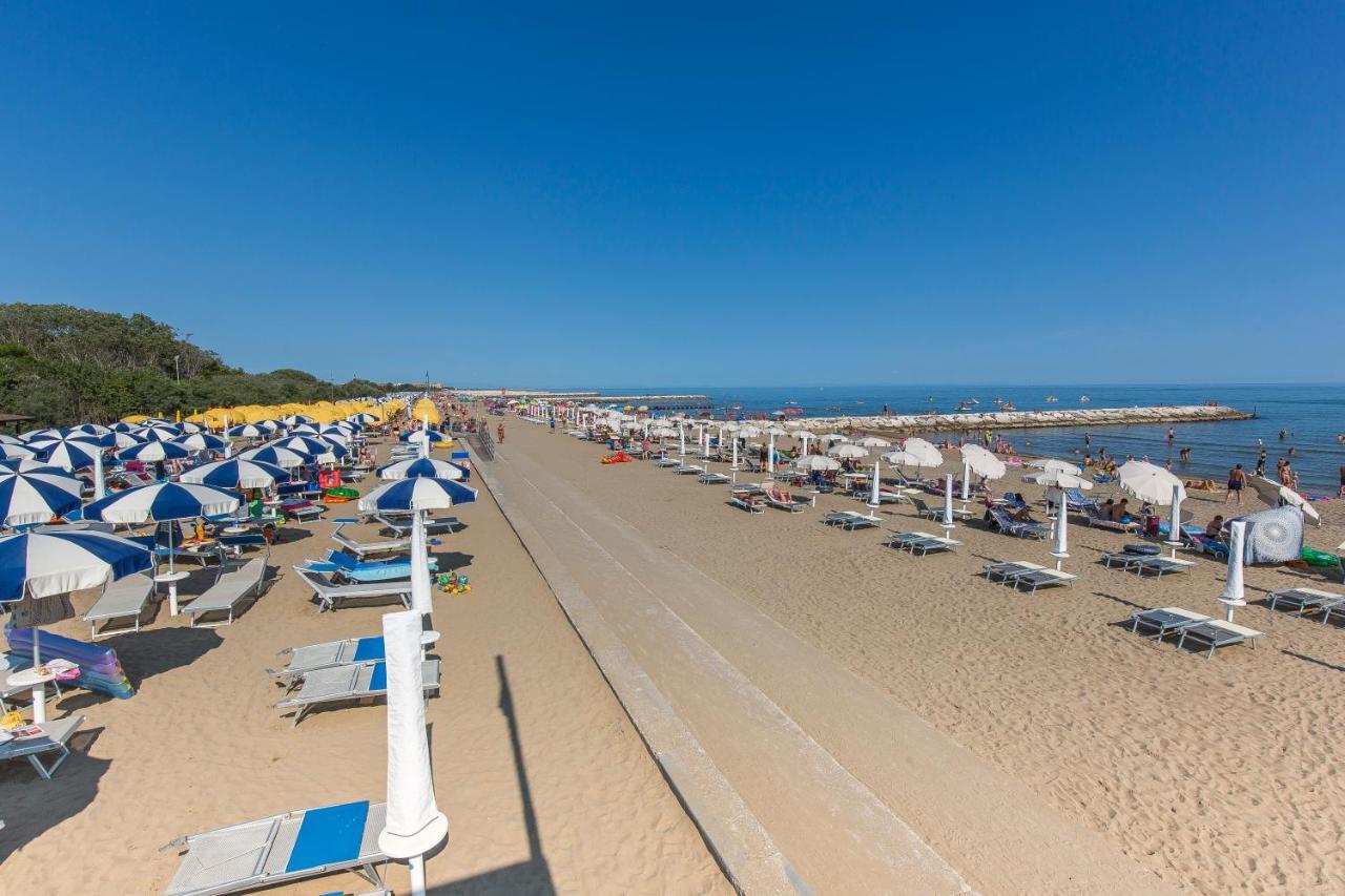 Tigli Lido Altanea Apartment Caorle Ngoại thất bức ảnh