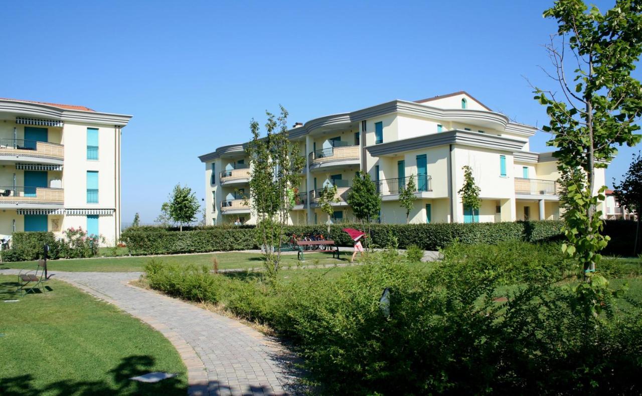 Tigli Lido Altanea Apartment Caorle Ngoại thất bức ảnh